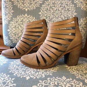 Hinge strappy booties size 8 1/2 Leather
